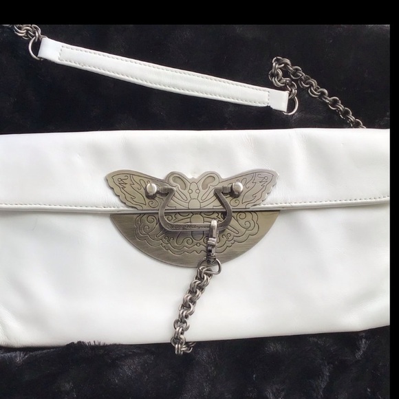 VTG Y2K CBGB WHITE 100% LEATHER BAG~SILVER BUTTERFLY CLASP & CHAIN~DENIM LINING - Picture 9 of 9